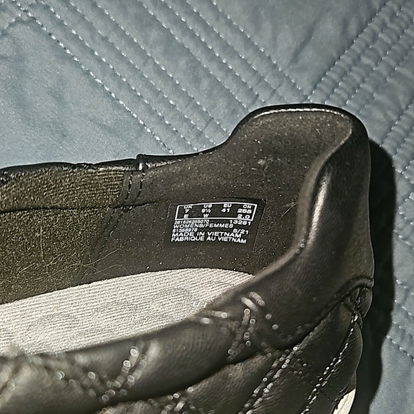 Clarks Layton Step Slip On - Picture 5 of 5